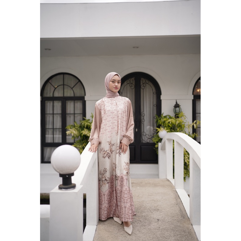 Gamis Motif Bunga Panjang Gamis Motif Lengan panjang Gamis Bunga gamis kekinian Gamis Murah