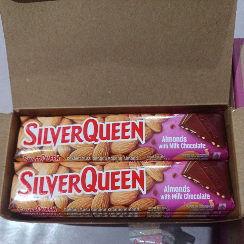 

SILVERQUEEN ALMONDS WITH MILK CHOCOLATE 55g