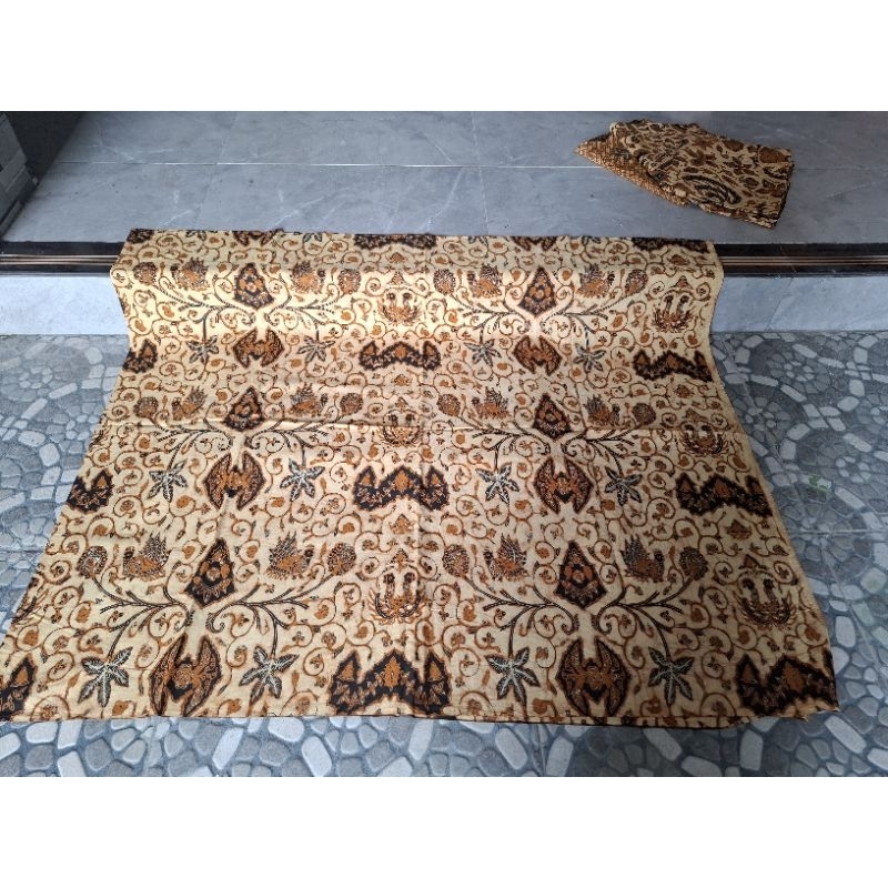 Jarik Klasik Genes Bledak Semi Tulis Solo Motif Wahyu Temurun Pengantin Random