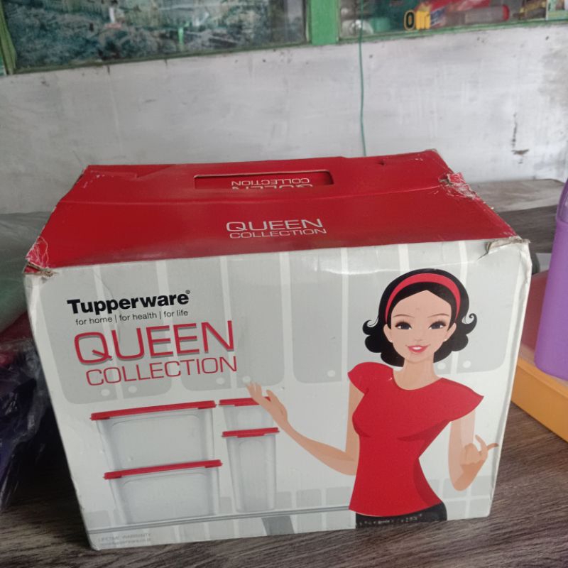 tupperware Queen collection