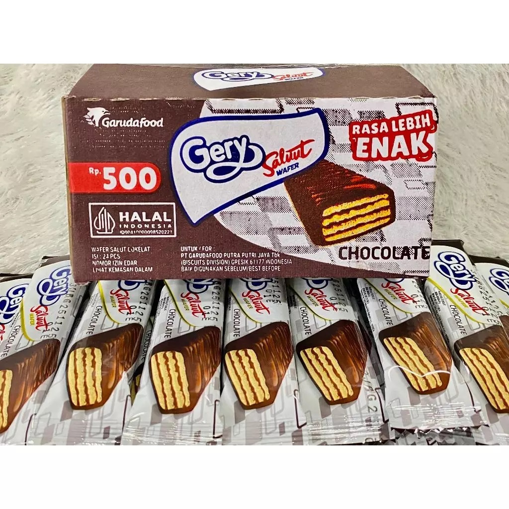 

(Per box isi 24) Gery Saluut Wafer Choco Hazelnut