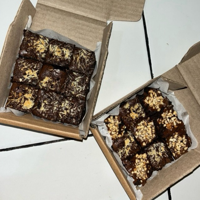 

Brownies Haven by May Mini Sekat Panggang