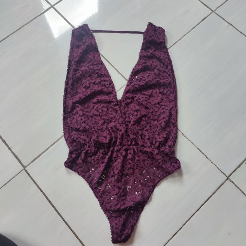 VS Grape Bodysuit S-M