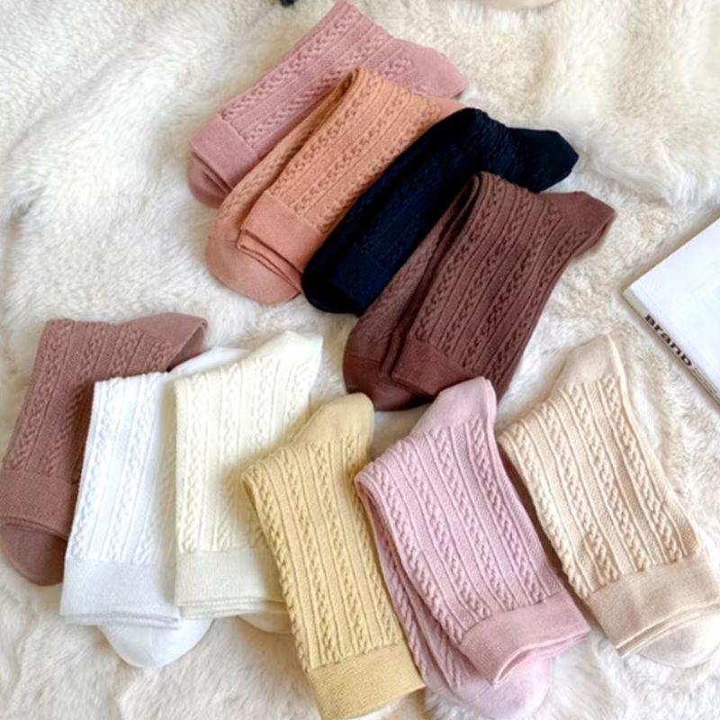 Kaos Kaki Panjang Wanita Dewasa Embos Renda Kaos Kaki