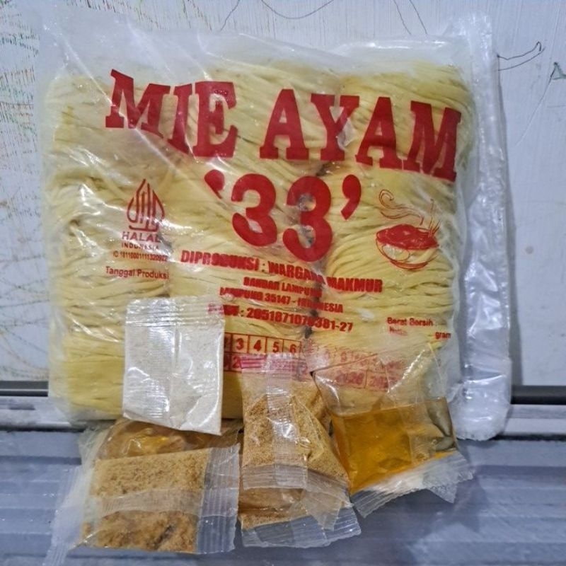

Mie ayam 33 + bumbu paket lengkap
