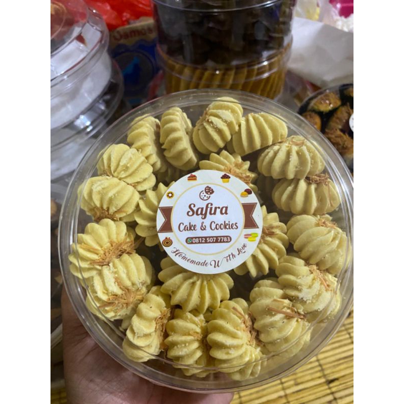 

Kue Sagu Keju