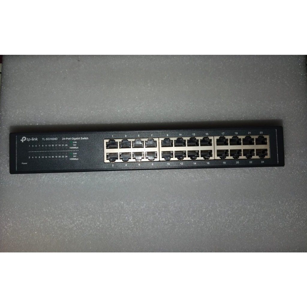 Switch Hub TPLink 24 Port Gigabit Desktop