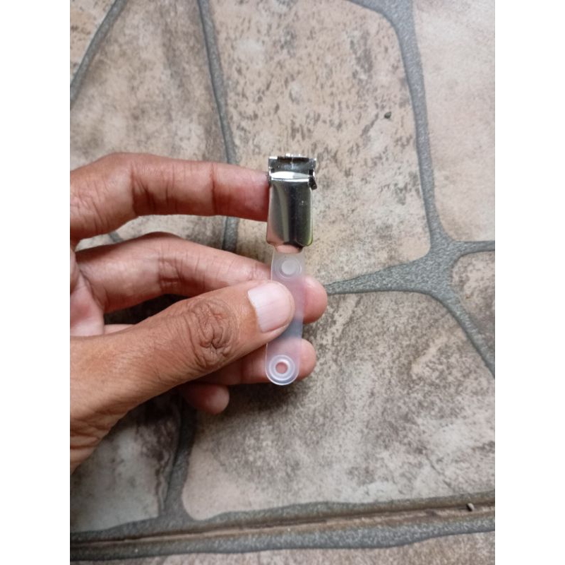 

Jepitan penjepit ID Card Name Tag kerang besi silver harga perbiji terlaris