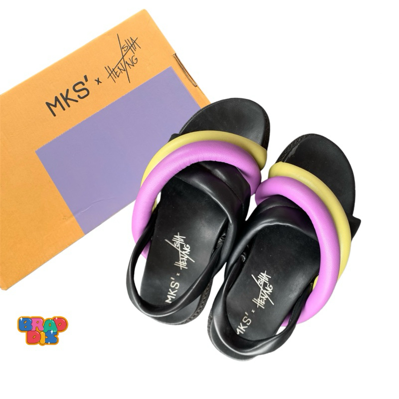 PRELOVED MKS SHOES X ISHA HENING