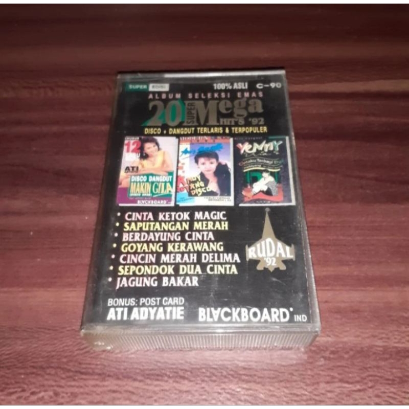 Kaset 20 DANGDUT MEGA HITS 92 - Album Seleksi Emas