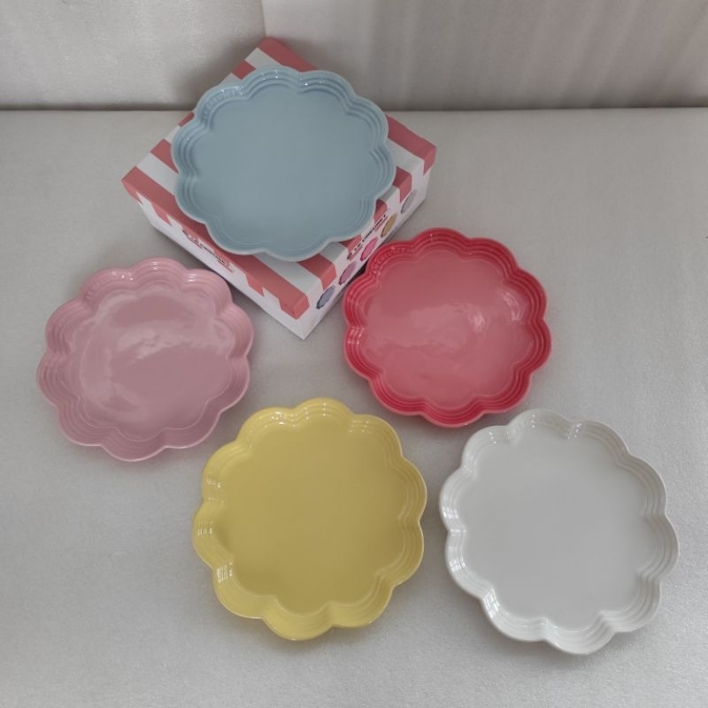 original le creuset stoneware frill plate flower sorbet collection piring makan