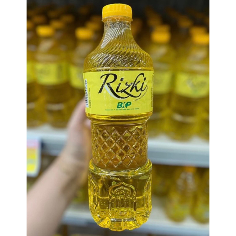 

SALE ‼️ Minyak Goreng Botol merk RIZKI MURAH