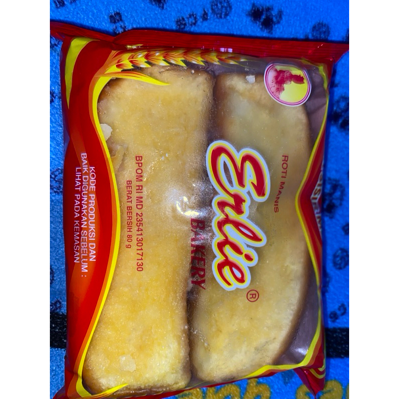 

ROTI SISIR ERLIE BAKERY
