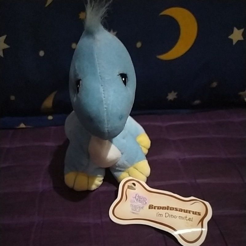 boneka precious moments