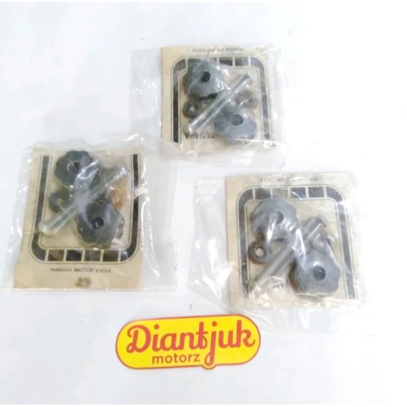 Baut Baud Tutup Cover Kempol Tepong Coverside Yamaha V75 V80 V 75 80 NOS