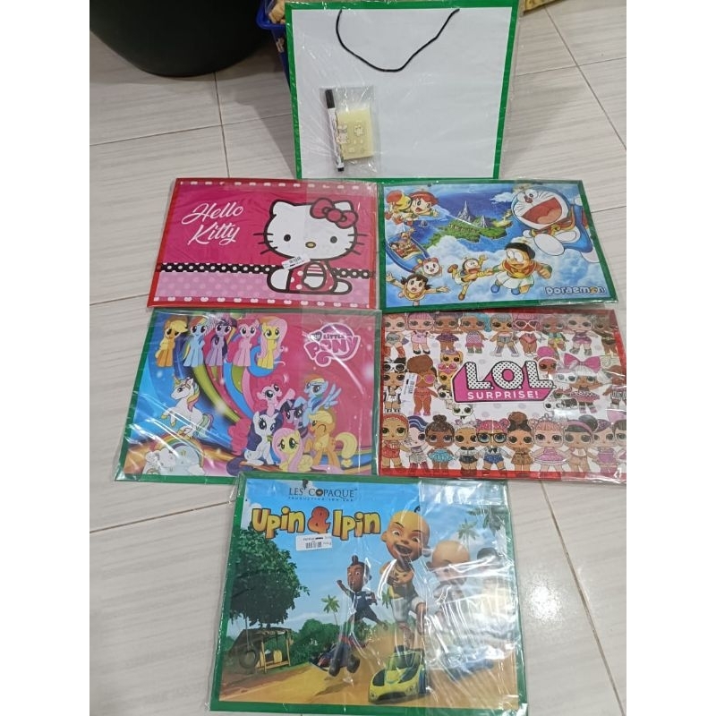 

PAPAN TULIS KARAKTER