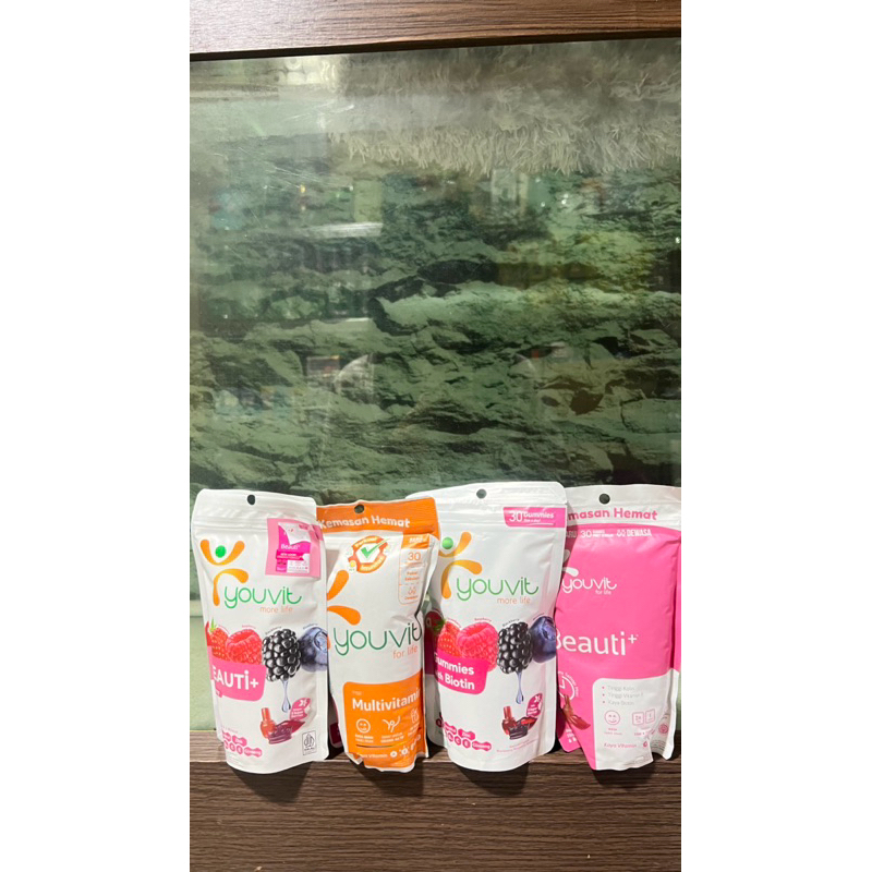 Youvit Multivitamin/Beauty 30 Gummies Dewasa
