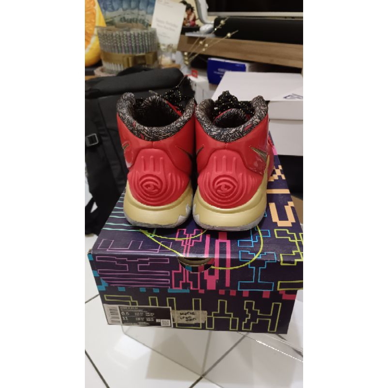 nike kyrie 6 as ep - trophies - size 11/9.5