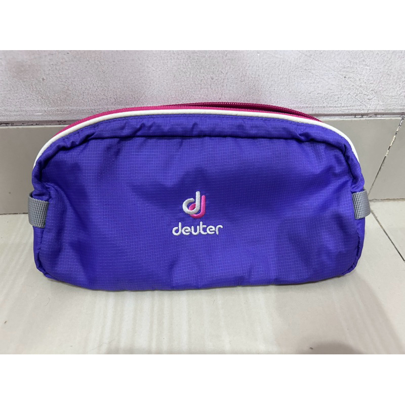 

deuter pouch/tempat pensil