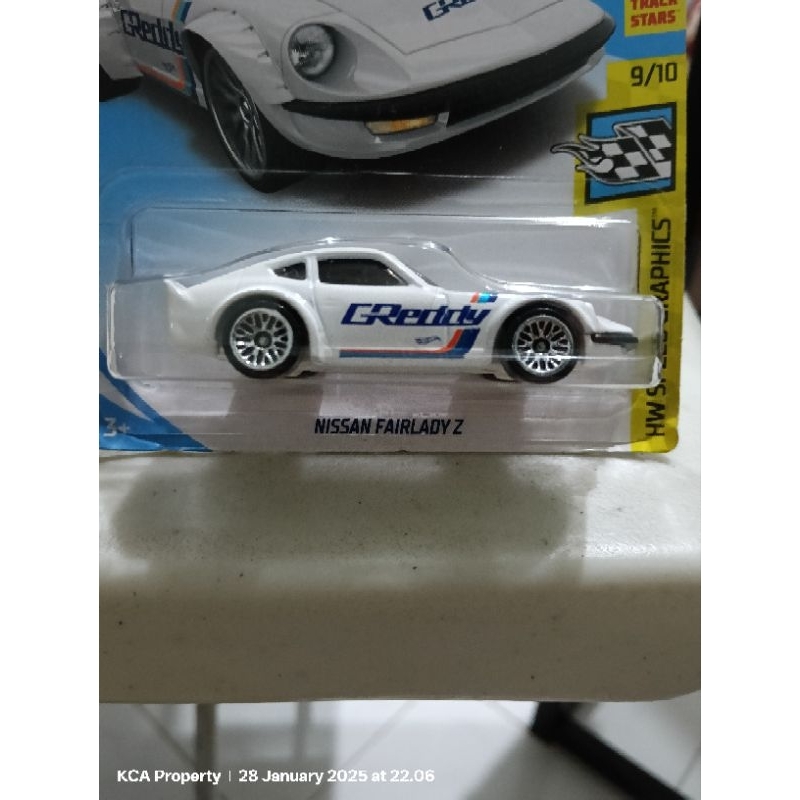 Hot Wheels Nissan Fairlady Z White HW Speed Graphics