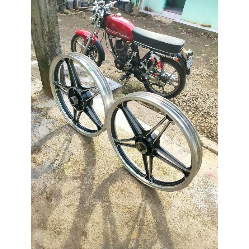 velg original Thunder new old stock