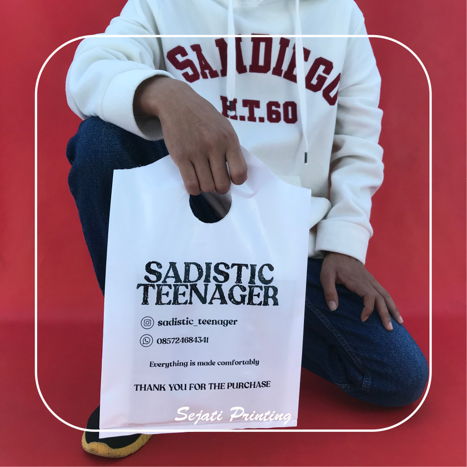 

(Isi 100pcs) Sablon Plastik Murah 25x35cm FREE DESAIN - SEJATIPRINTING - PE Gunung