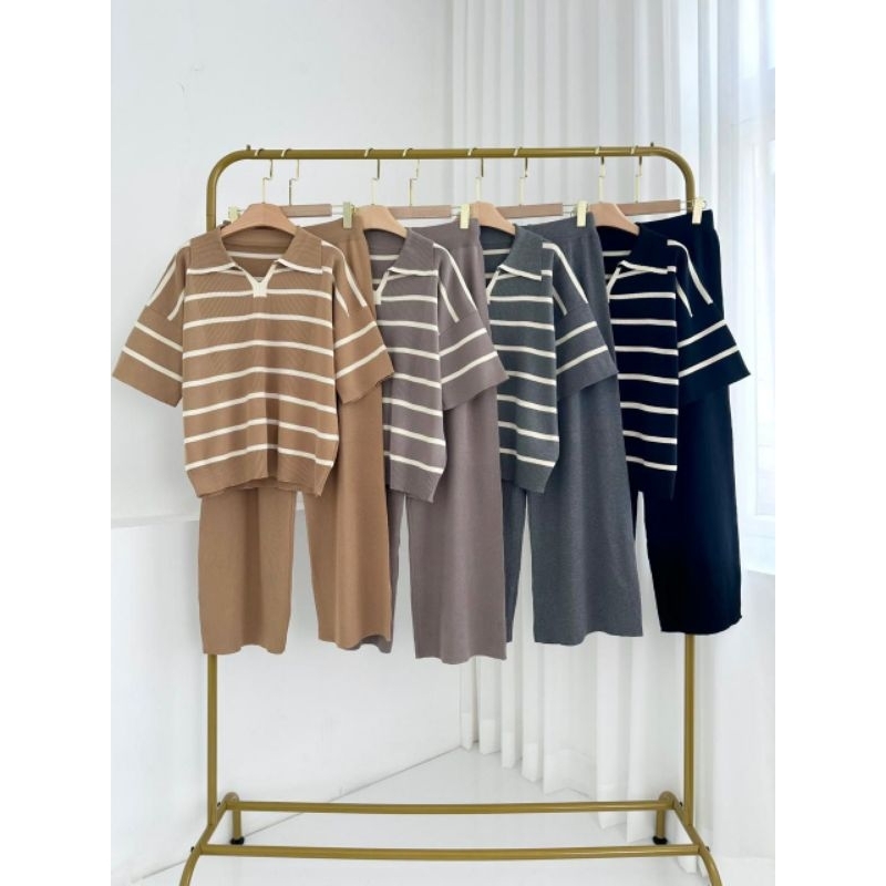 Set Rajut Salur Import