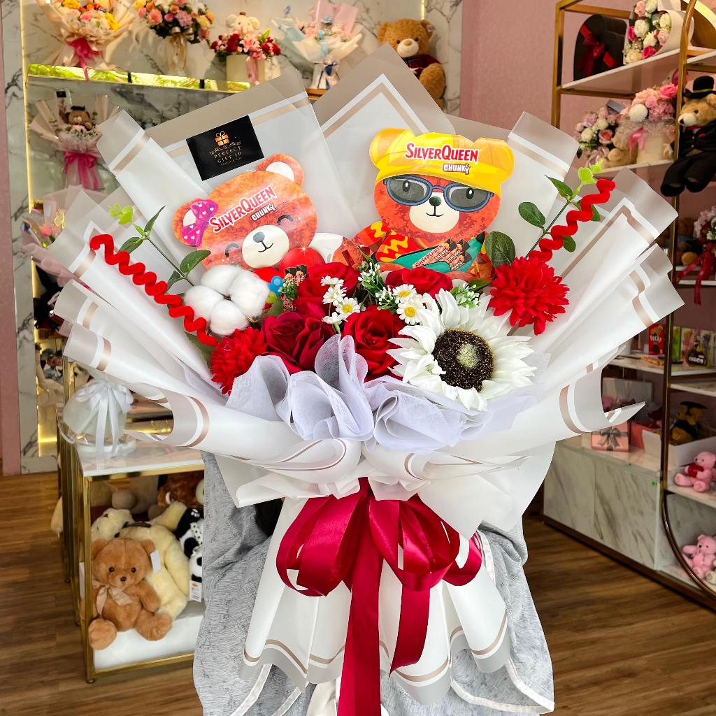 Buket Bunga Beruang Silverqueen Valentine Kado Romantis Kado Ulang Tahun Kado Anniversary