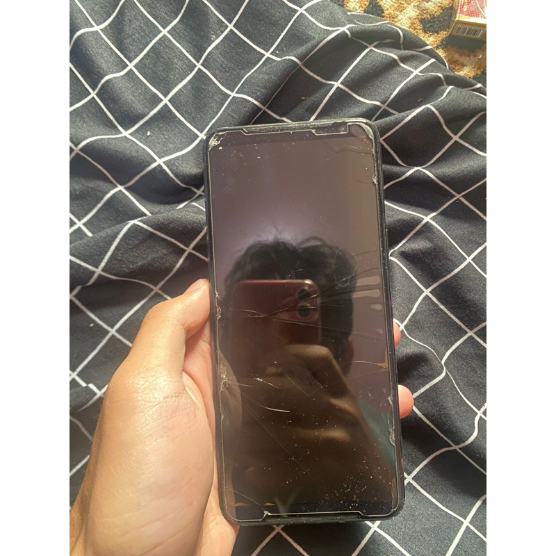 Rog phone 3 128 minus