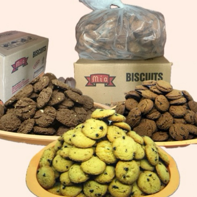 

COOKIES MIA HAMPERS 1KG Free kardus