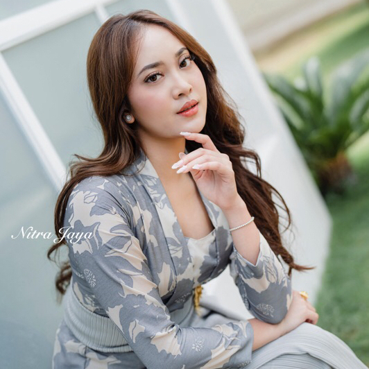 Nitra Jaya - Kebaya Rachella