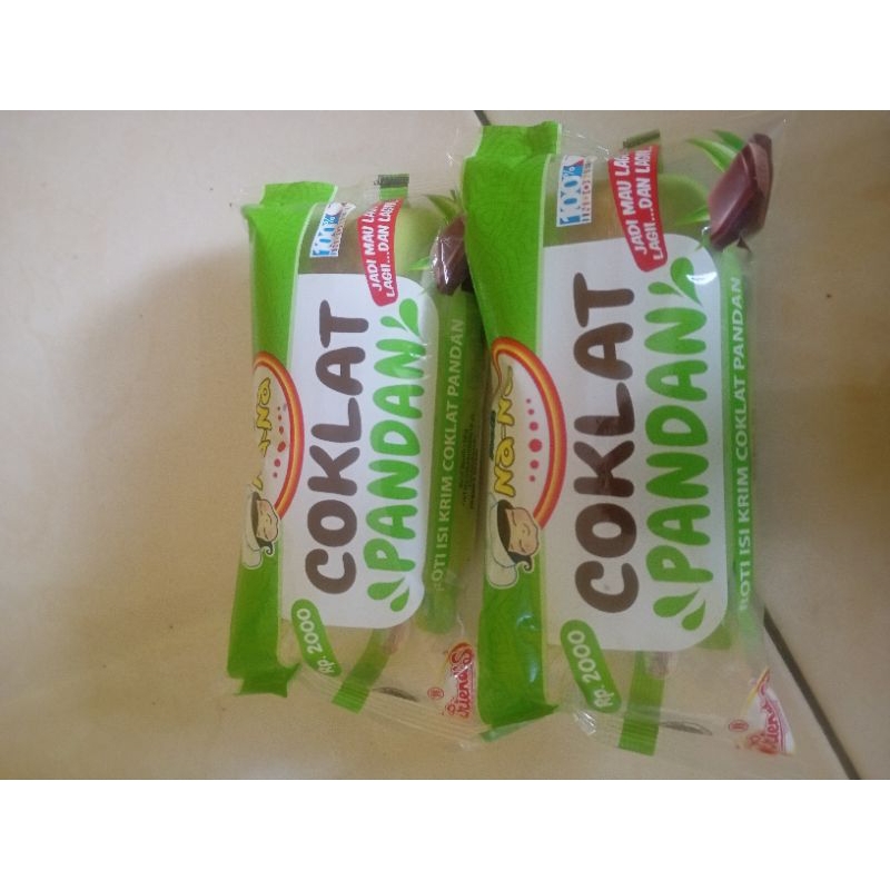 

Roti Nana Coklat Pandan