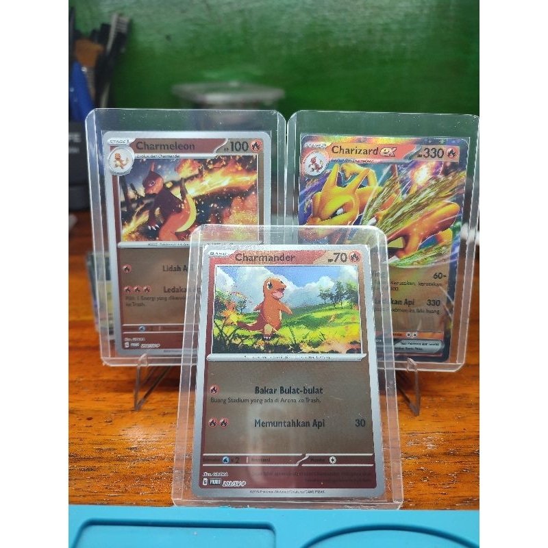 Kartu Pokemon Charizard