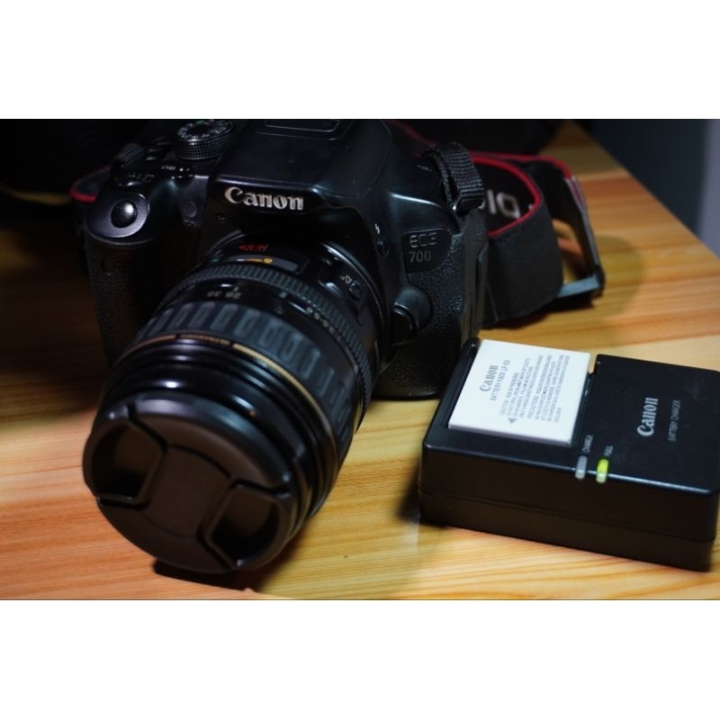 Kamera Canon EOS 700D + Lensa 28-80mm USM Ultrasonic