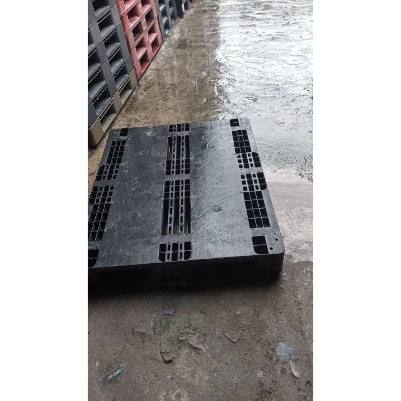 

palet plastik second berkualitas kapasitas mx3ton ukuran 100x120x15cm