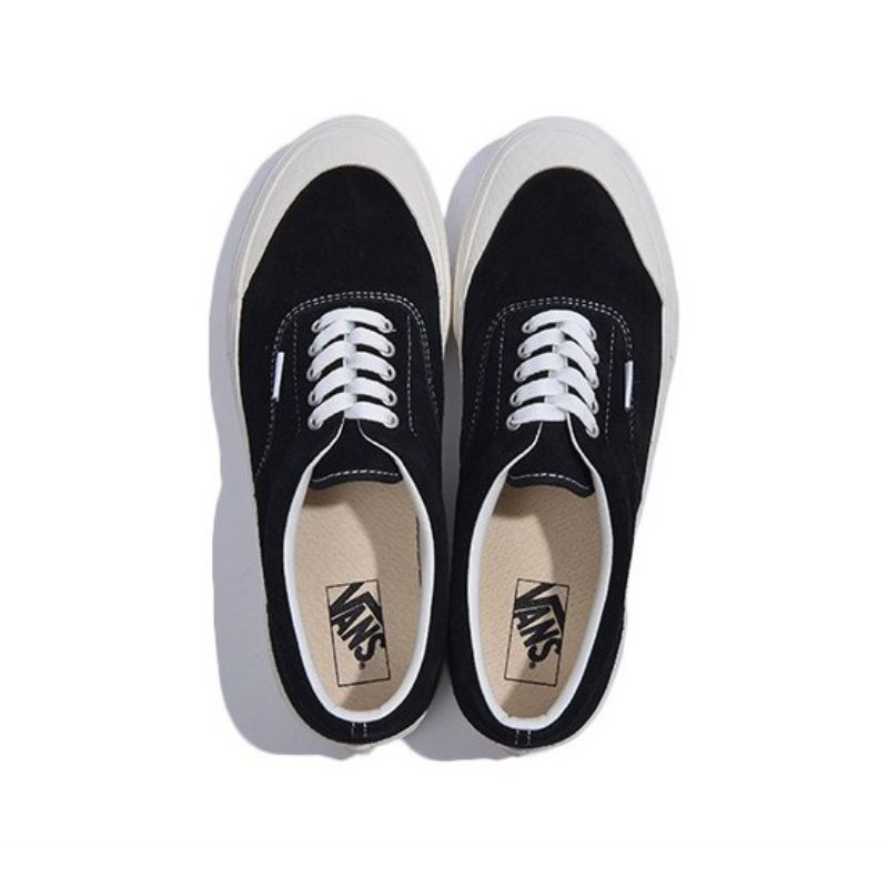 Vans Era Toe Cap “Black / White “