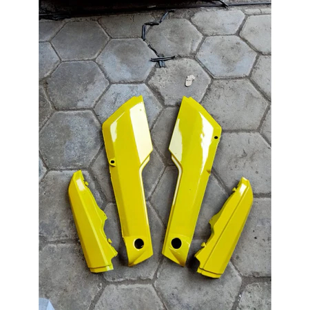 Bodi bok Aki honda WIN lama win new 100 set warna kuning