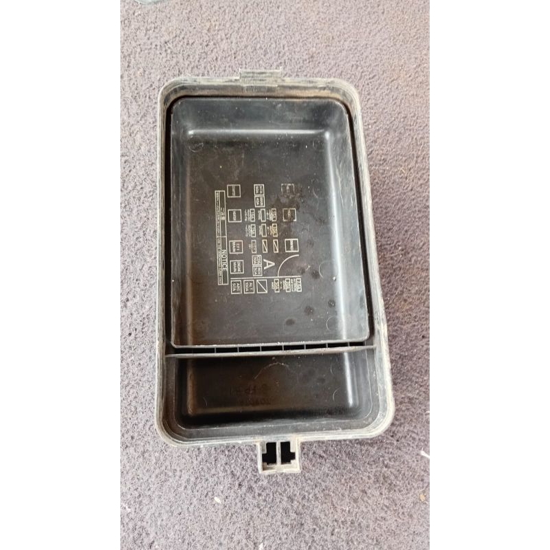 Tutup fuse box sekring Corona absolute ST191