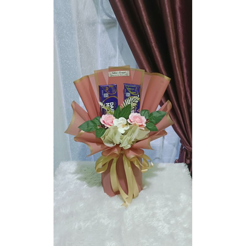 

Buket coklat 2pcs