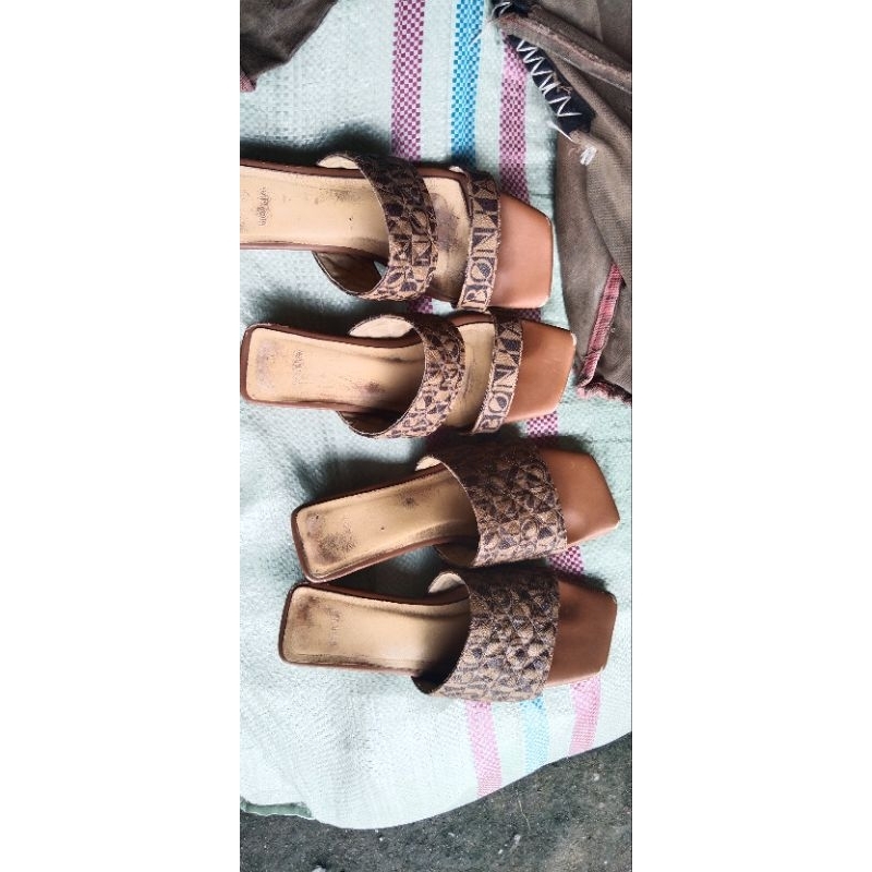 sandal Bonia size 38/39