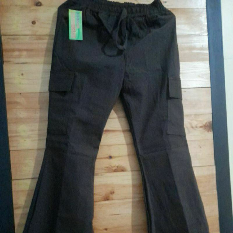 CELANA CUTBRAY BENGALIN