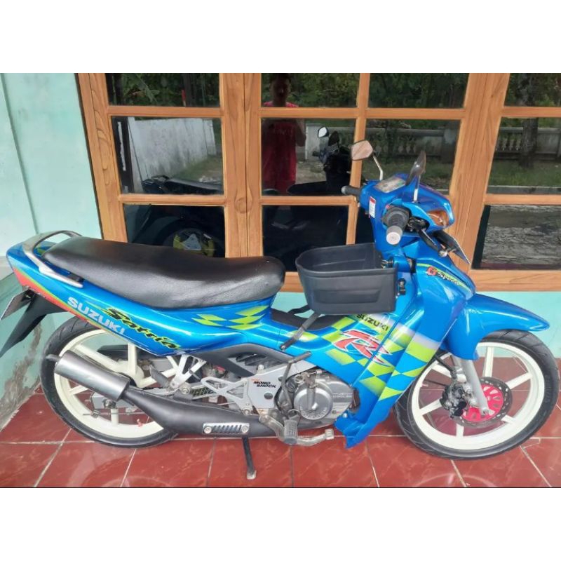 SUZUKI SATRIA R 120 KENNY ROBBERT EDITION SURAT LENGKAP TEMBUS AKUR ATAS BAWAH STNK BPKB PAJAK ON BO