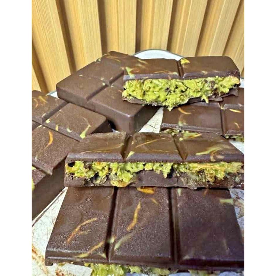 

Coklat Dubai Viral 100gr Kunafa Pistachio Premium