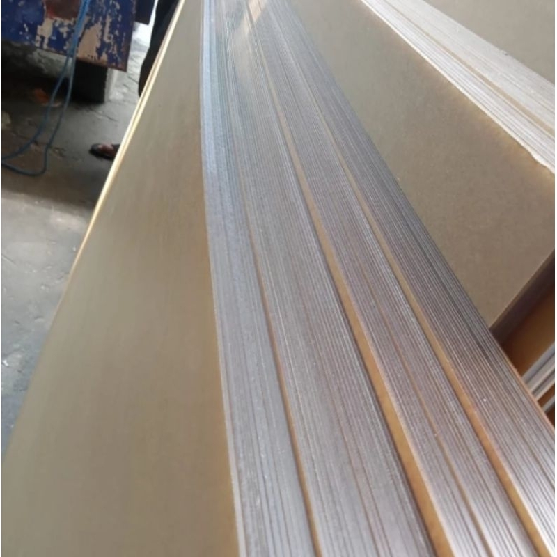 

akrilik sheet clear 4mm x 60cm x 60cm akrilik sheet bening polos lembaran 4mm custem
