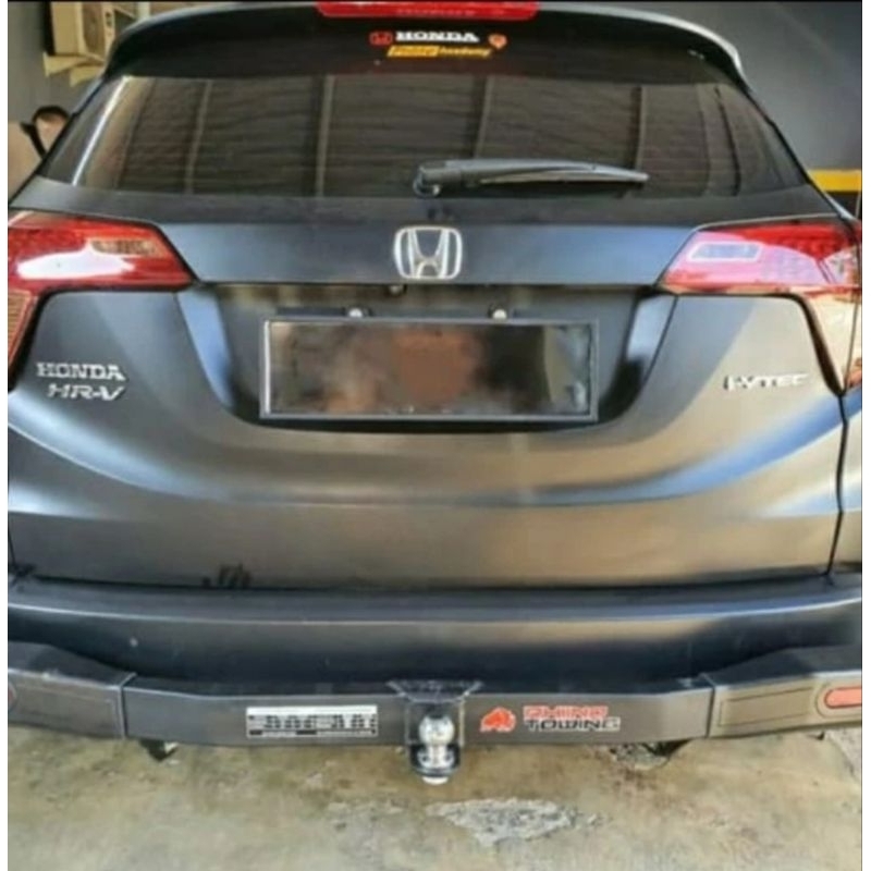 BEMPER BELAKANG TOWING RHINO MOBIL HRV LAMA - BARU