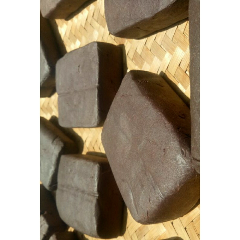 

Terasi Manis 250 gram legendaris sejak tahun 80an Terasi Jadul