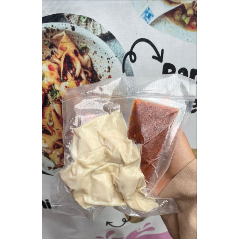 

pangsit pedas&pangsit goreng