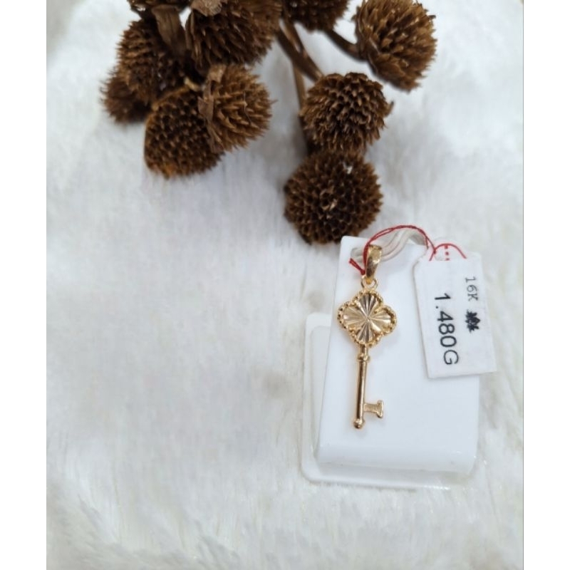 Liontin emas 70 kunci hologram