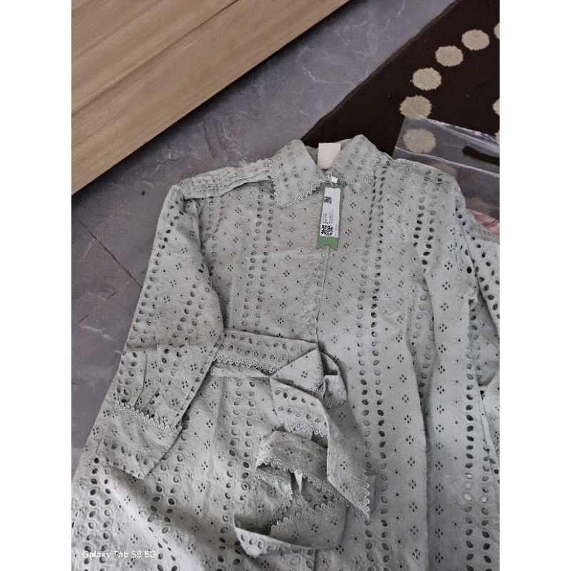 aleza blouse/ outer katbol