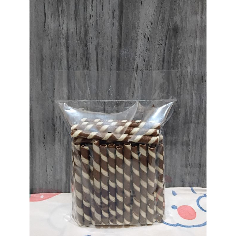 

Wafer Roll Aladin Manis Murah